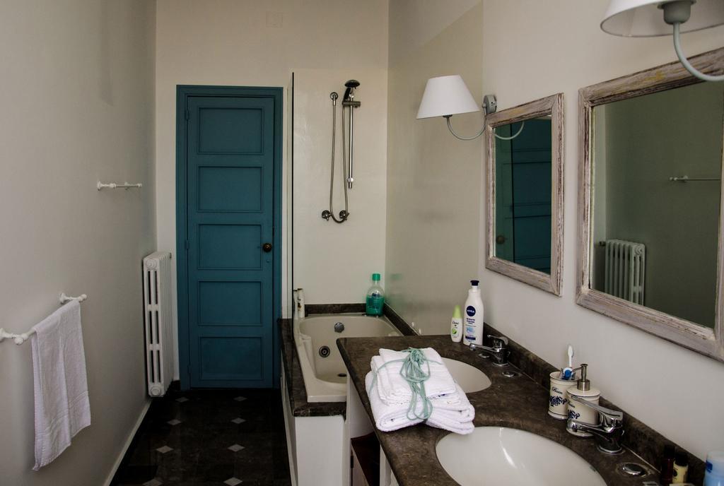 Guelio al Massimo Suites&Breakfast Palermo Habitación foto